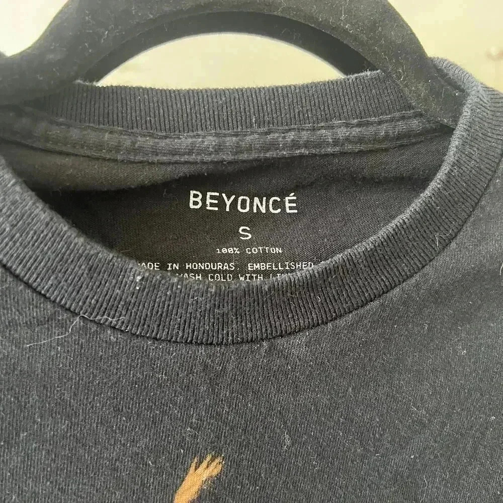 432 Beyonce Renaissance Box Set Pose #4 Shirt Size Small Color Black - Picture 5 of 6